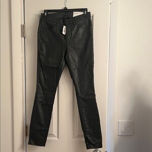 Ann Taylor Factory The Skinny Pants NWT Black Coated Mid Rise Size 2